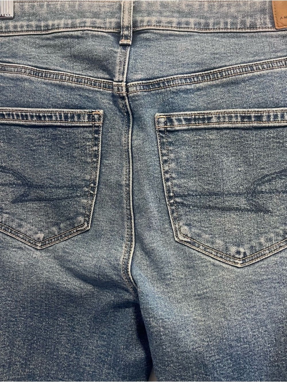 American Eagle Strigid Mom Jeans High Rise Distressed Ripped Vintage Y2K Denim - Picture 11 of 14